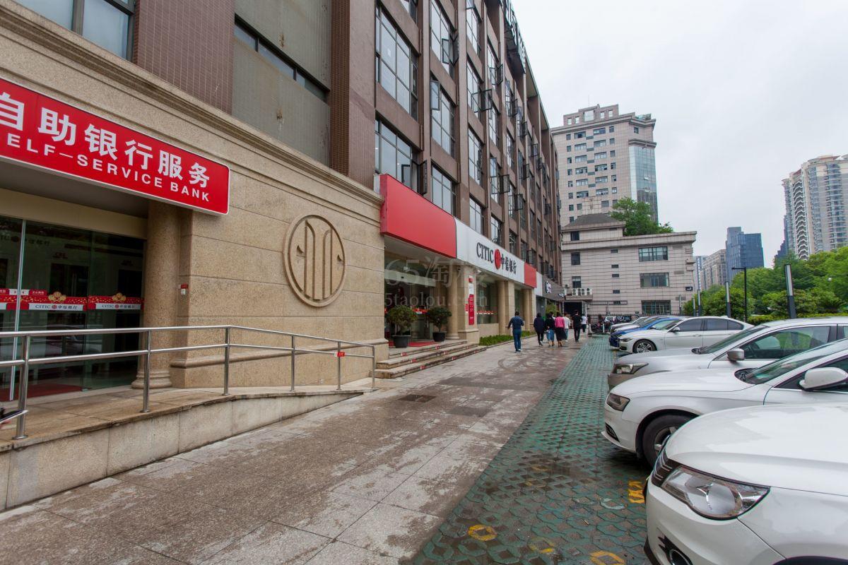 华鸿大厦周边环境