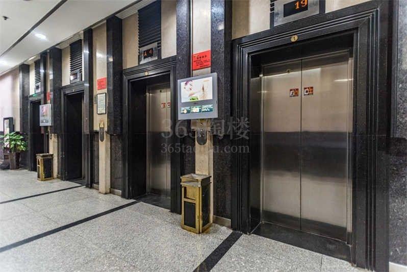 越都商务大厦电梯厅