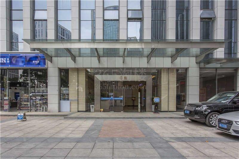 联合中心大门