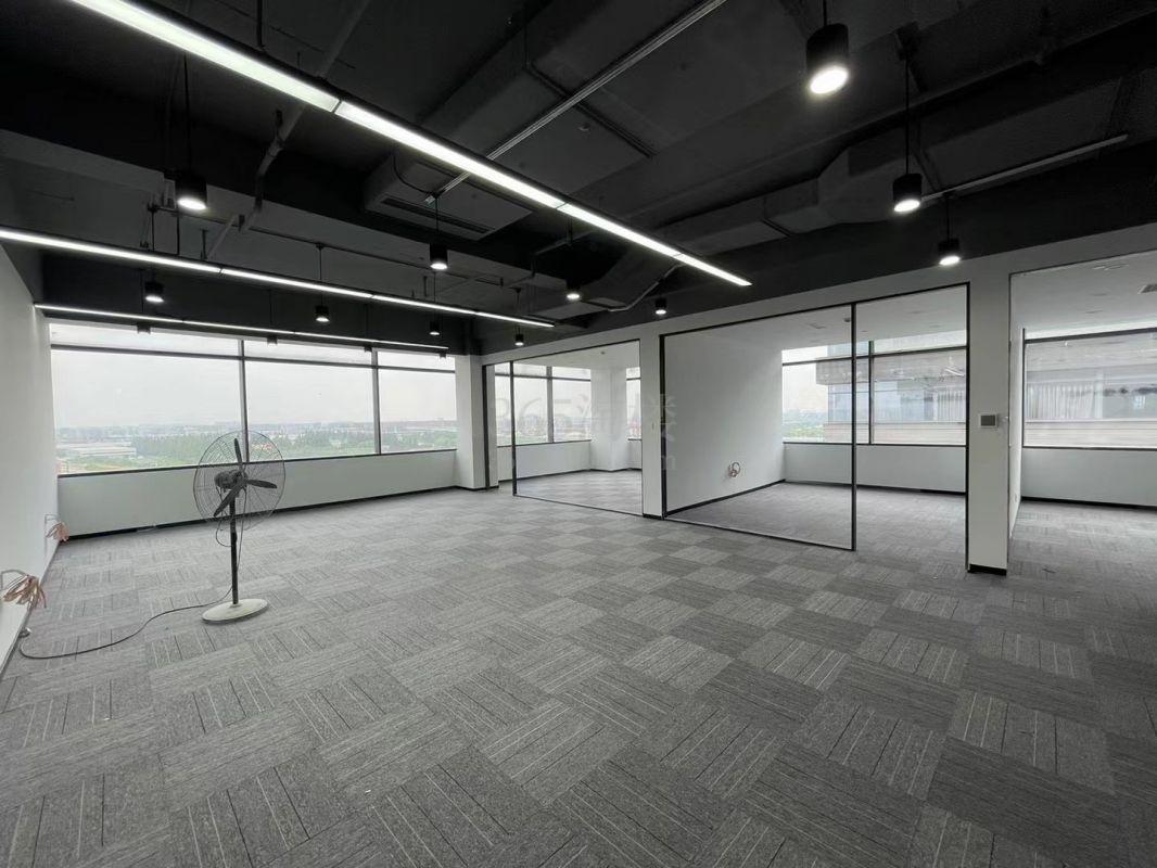 璟州中心（虹桥国际展汇）办公区域