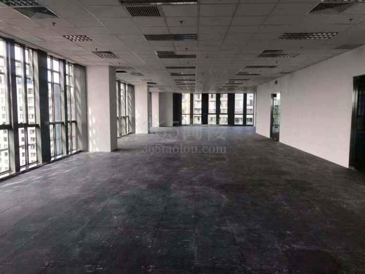 凤凰置地广场