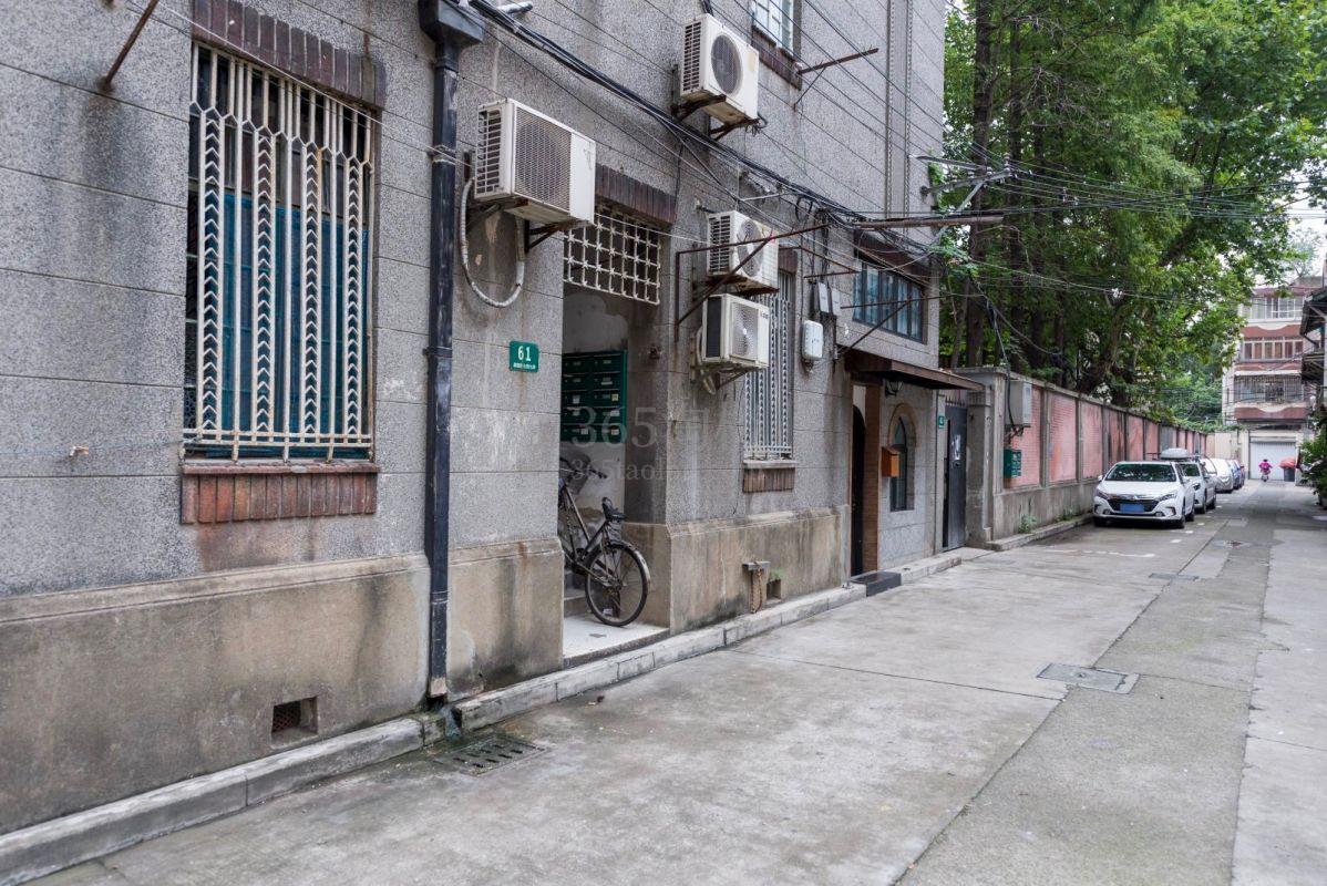 愚园路749弄外立面