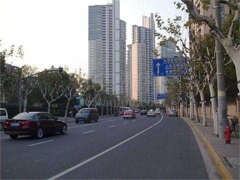 财富金融广场周边环境