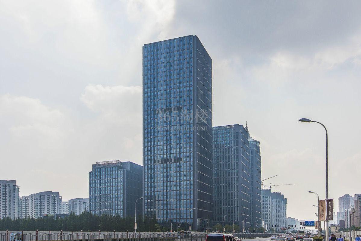 上海陆家嘴世纪金融广场停车收费标准