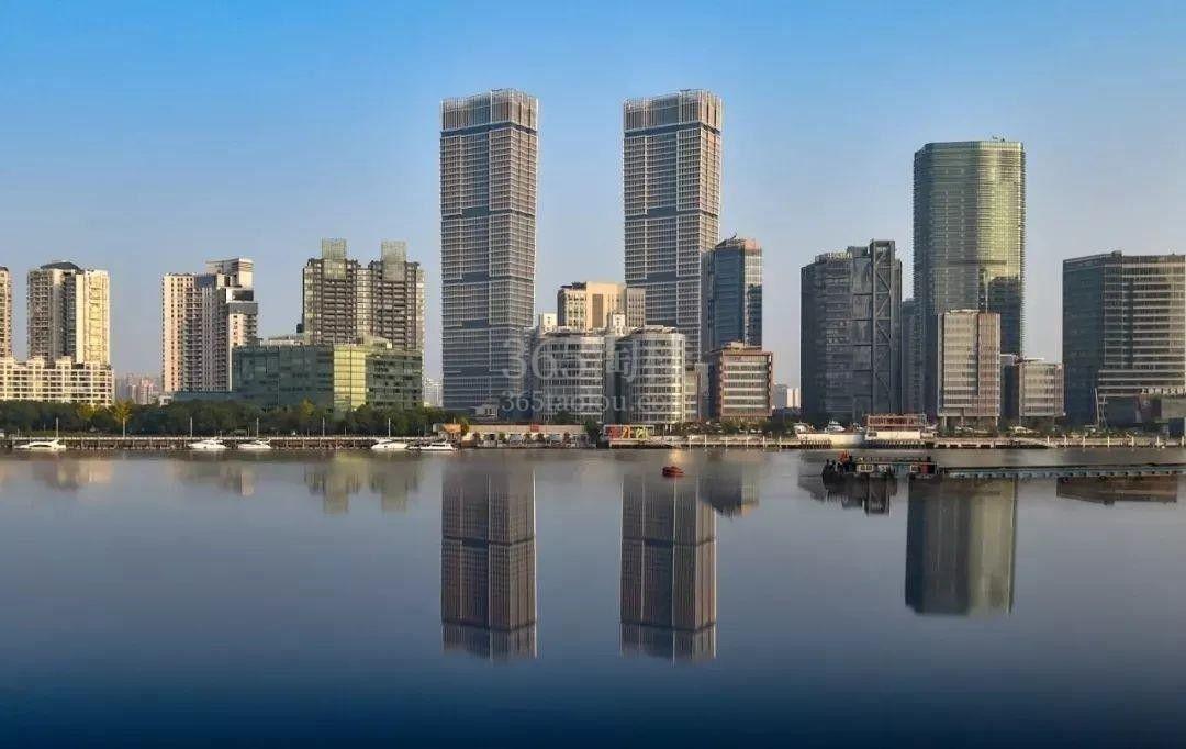 上海北外滩来福士停车场收费标准