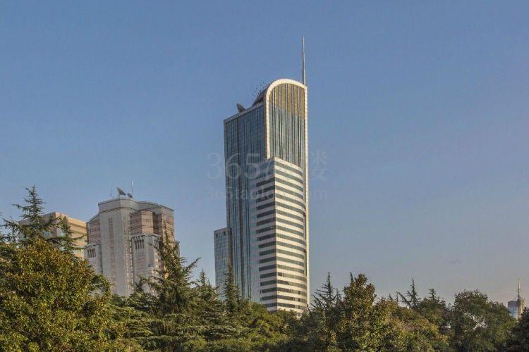 上海港陆广场：城市商务新地标