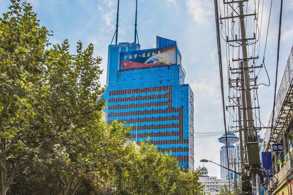 春申江大厦：上海市中心的璀璨商务地标