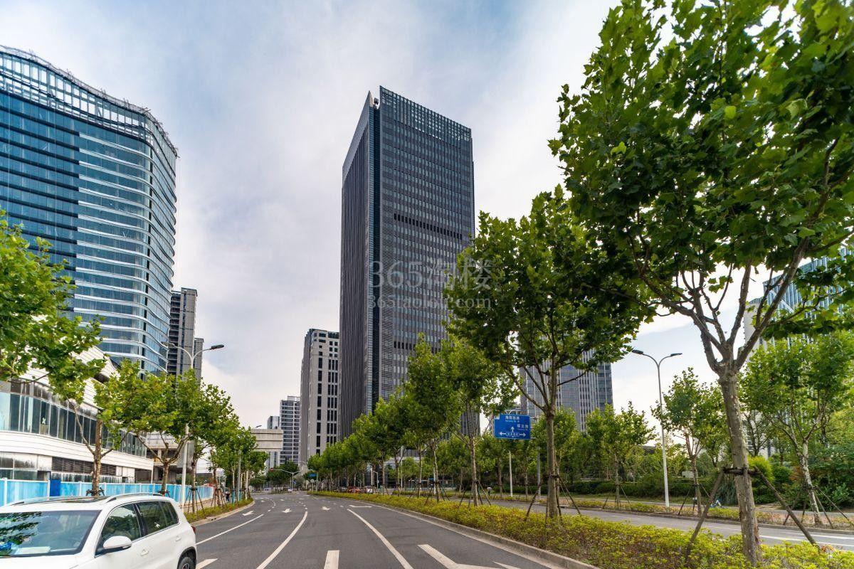 前滩封面地标！陆家嘴集团打造前滩时代广场三轨交汇商务新极核