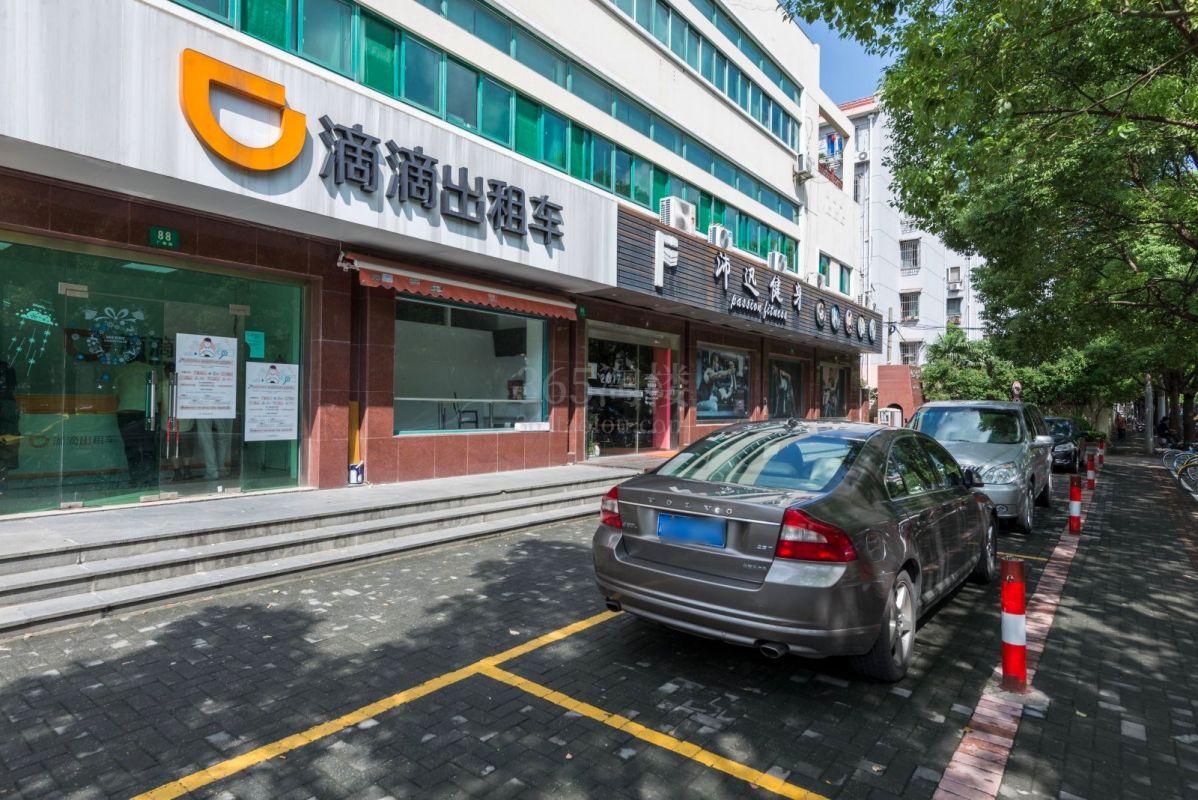 恒恩实业周边环境
